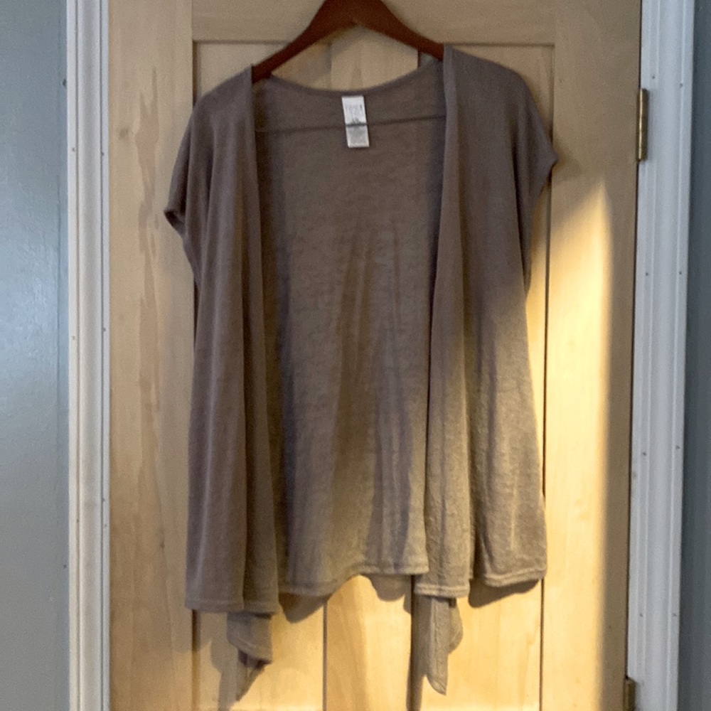 Time and Tru sleeveless cardigan